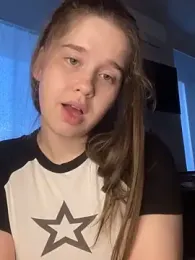 HornyGirlH stripchat stream image