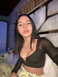 Laura-Khalifa stripchat stream image