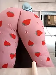 Dalou3a-69 stripchat stream image