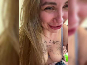 Girls-Leia bongacams stream image