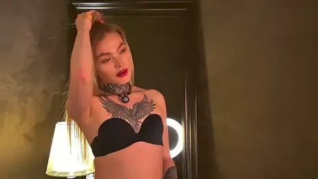 AriWild stripchat stream image