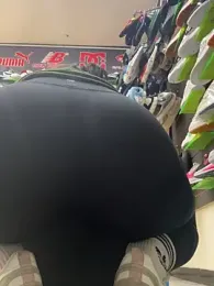 kim_monti stripchat stream image