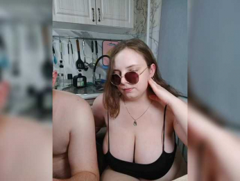 Red-rooms bongacams stream image