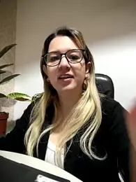 amooraaamoon stripchat stream image