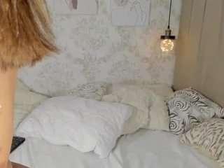 cataliinaevains camsoda stream image