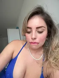 Alirawrz stripchat stream image