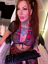 krysstal003 stripchat stream image