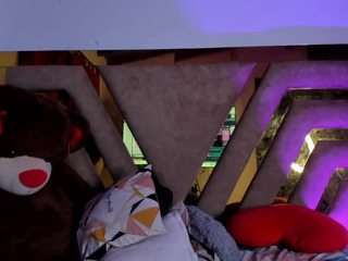 gisellereyess camsoda stream image