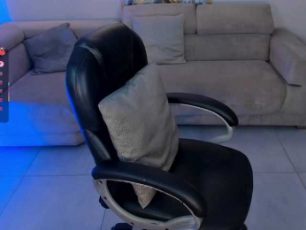 MadelineFox bongacams stream image