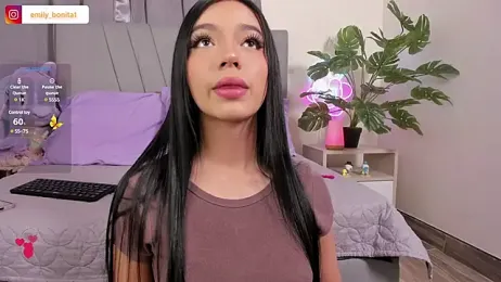 emy_bonita1 stripchat stream image