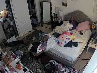 voyeurcam-hornyhostel-02 camsoda stream image