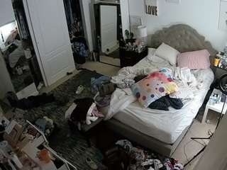 voyeurcam-hornyhostel-02 camsoda stream image