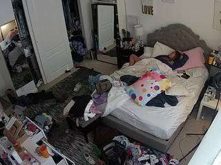 voyeurcam-hornyhostel-02 camsoda stream image