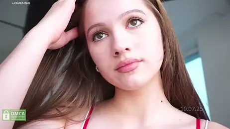 hecola stripchat stream image