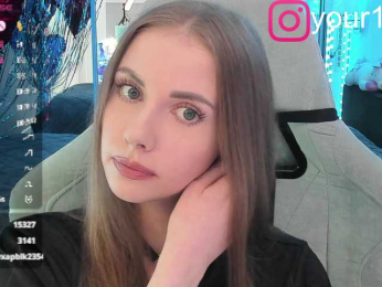 VikkiExtraCheese bongacams stream image