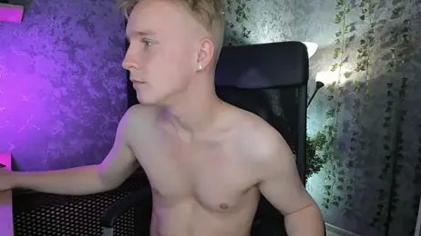 AlexxSweet stripchat stream image