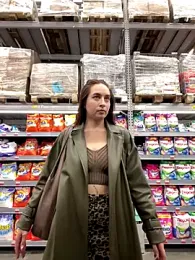 Holly_Play stripchat stream image