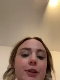 CherryEmmy stripchat stream image