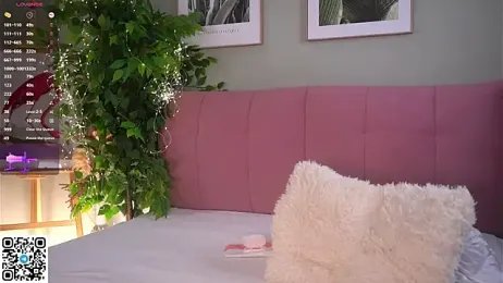 MiaBanger stripchat stream image