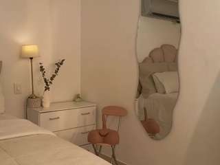 azaleiia camsoda stream image