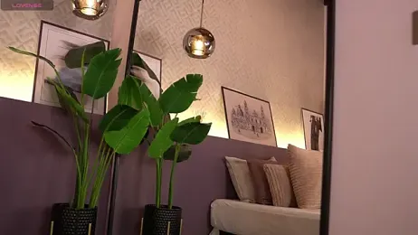 ElleDiane stripchat stream image