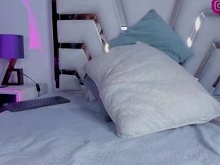 giselle-joness1 camsoda stream image