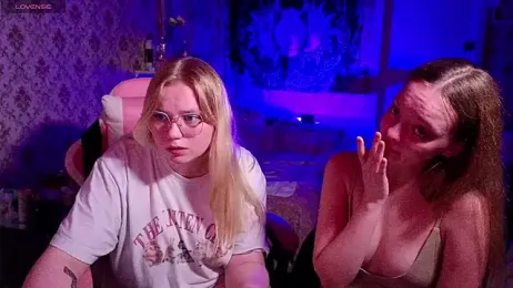 Radiants_two stripchat stream image