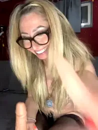 harleyejoker1 stripchat stream image