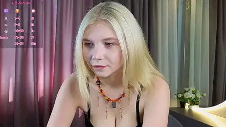 DaisyElmers stripchat stream image