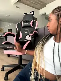 Your_Paris stripchat stream image