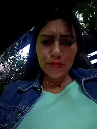 LIZ-06_ stripchat stream image