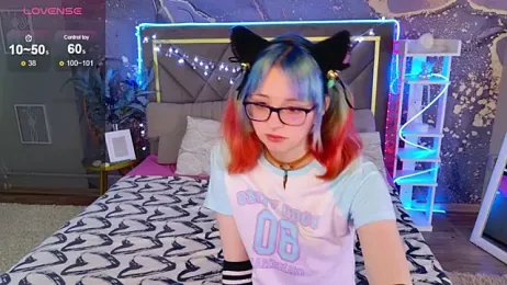 CoralineYoung stripchat stream image