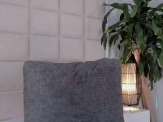 zhuyhong camsoda stream image