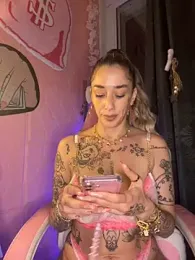 Chachou000 stripchat stream image