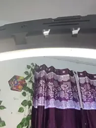 V-hot-sweet stripchat stream image