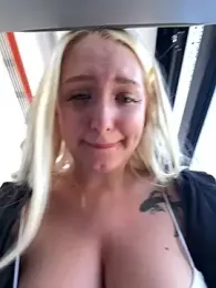 Milkyy_wway stripchat stream image