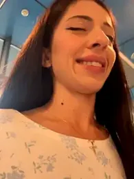 Yesmoree stripchat stream image