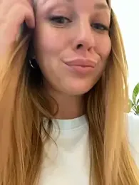 Sweet___Emily stripchat stream image