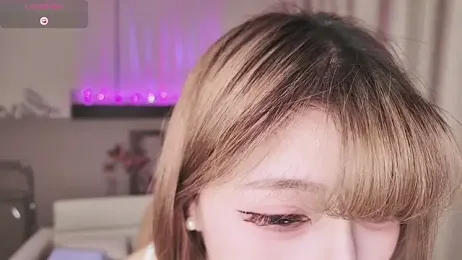 Kiki--2025 stripchat stream image