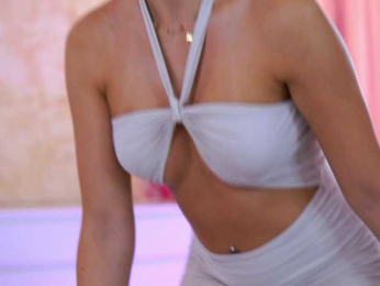 ArtTeasee bongacams stream image