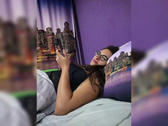 AlicaSmit bongacams stream image