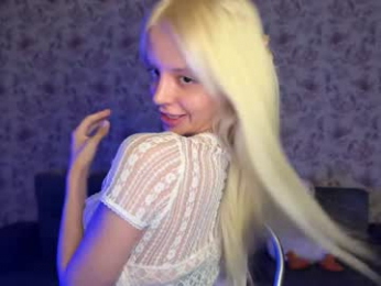 lesi_moonie chaturbate stream image