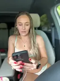 lunagirl13 stripchat stream image