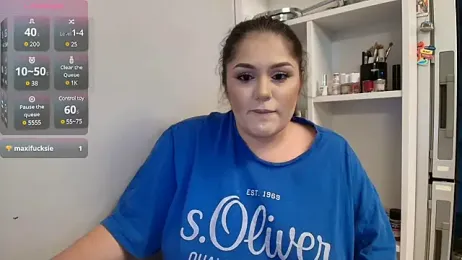 Layla- stripchat stream image