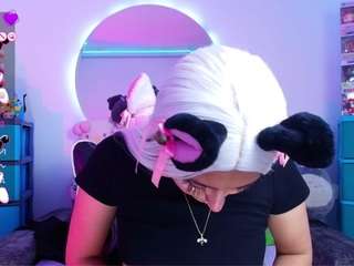 marceliinee camsoda stream image