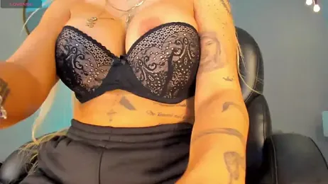 SophiePalmer stripchat stream image