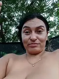 Horny-Mommy-Dirty stripchat stream image