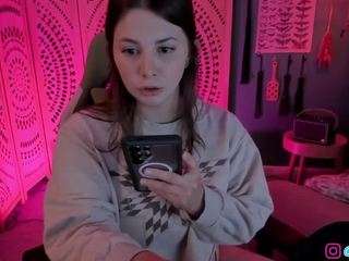 lila-ellis camsoda stream image