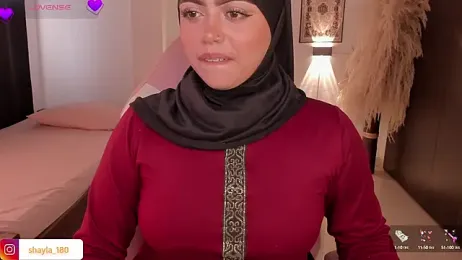 shayla_18 stripchat stream image