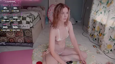 Careful_i_bite stripchat stream image